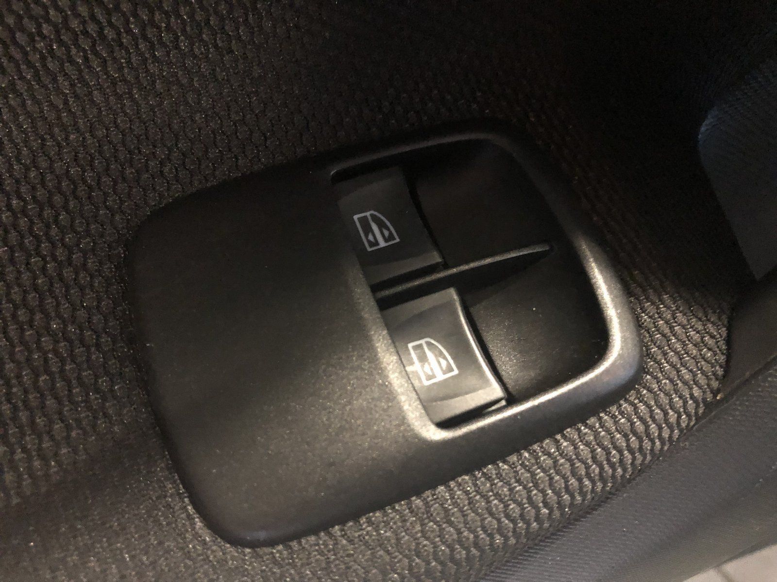 Fahrzeugabbildung Smart EQ forfour+ALLWETTERREIFEN+SITZHEIZUNG+KLIMA++++