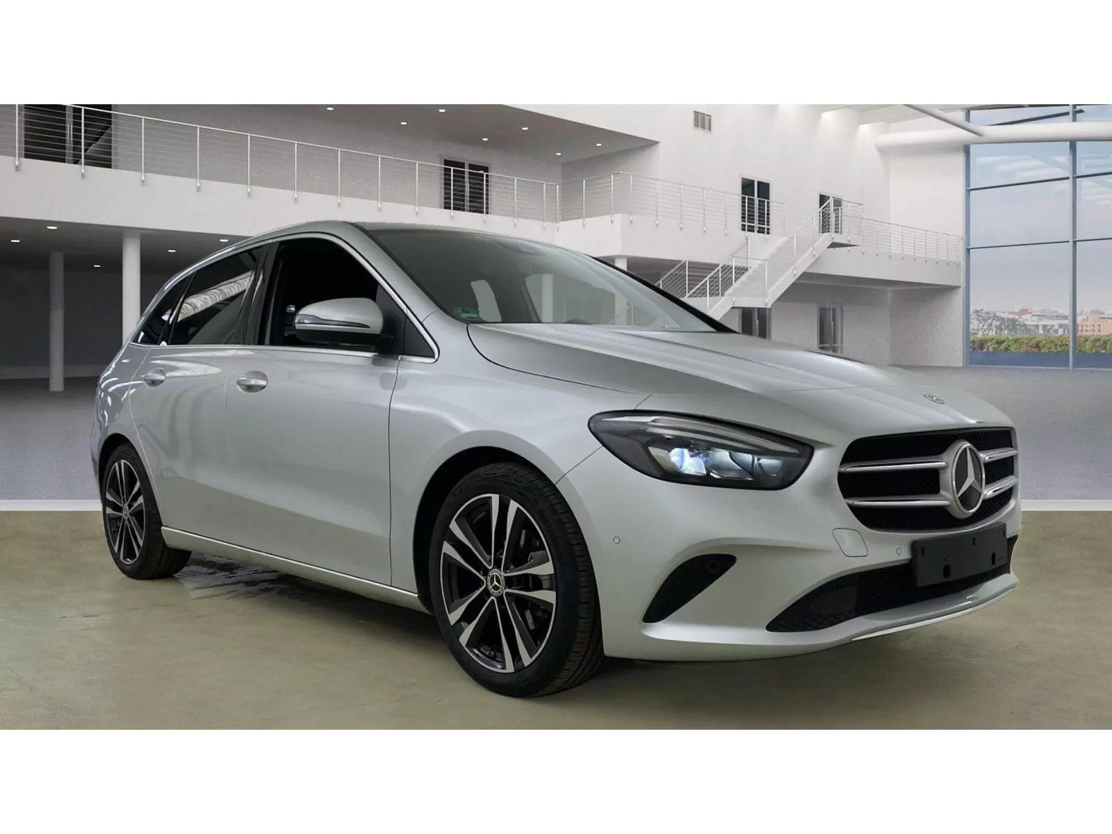 Fahrzeugabbildung Mercedes-Benz B 180+7G+LED+KAMERA+TOT-WINK+SPUR+EASY-HECKKLAPP