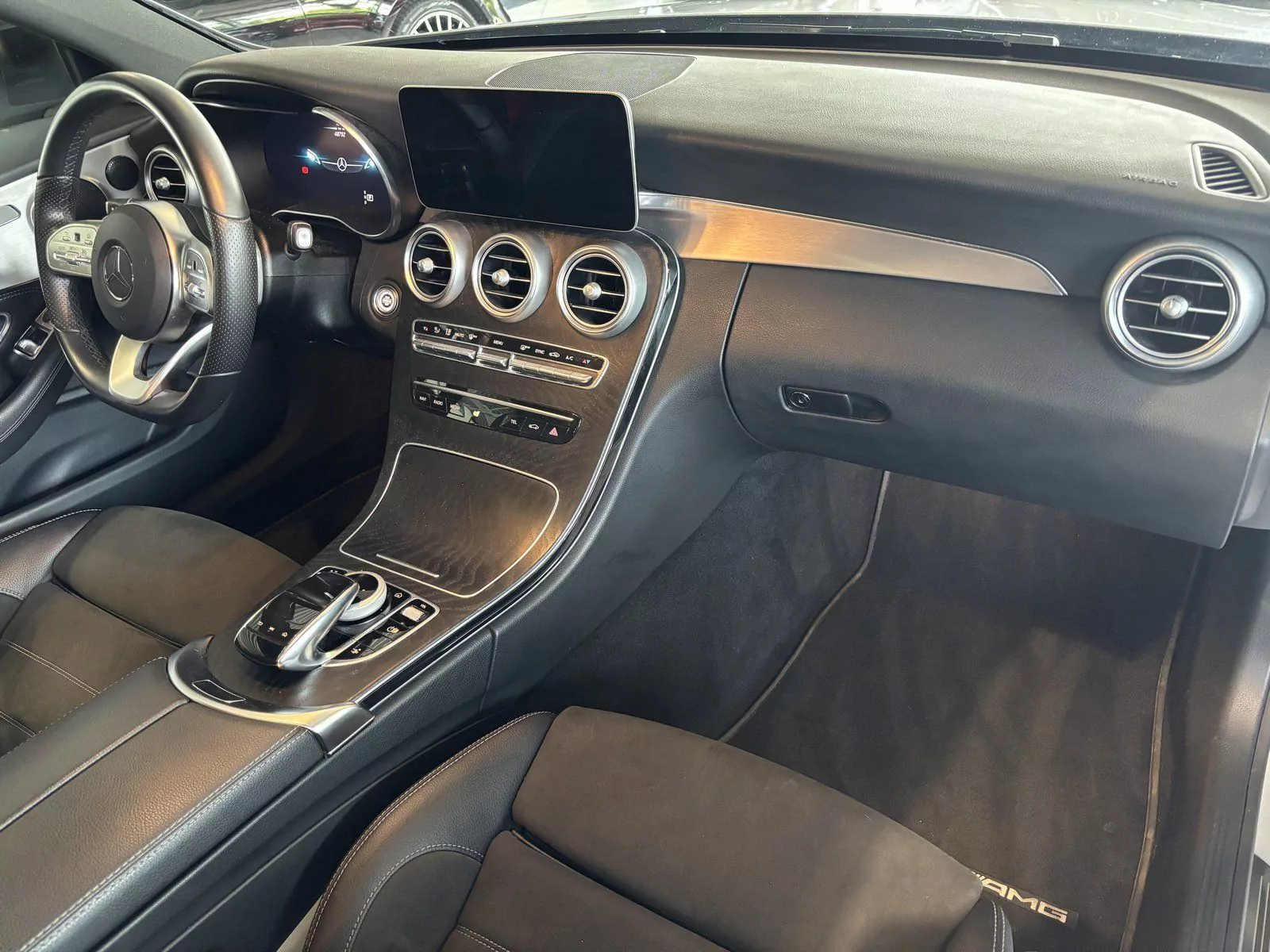 Fahrzeugabbildung Mercedes-Benz C 200 Coupé+AMG+NIGHT+LED+DIGITAL+ADVANCED-SOUND
